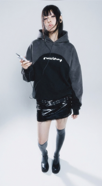 RAINYPLANET HOODIE (NIGHT)